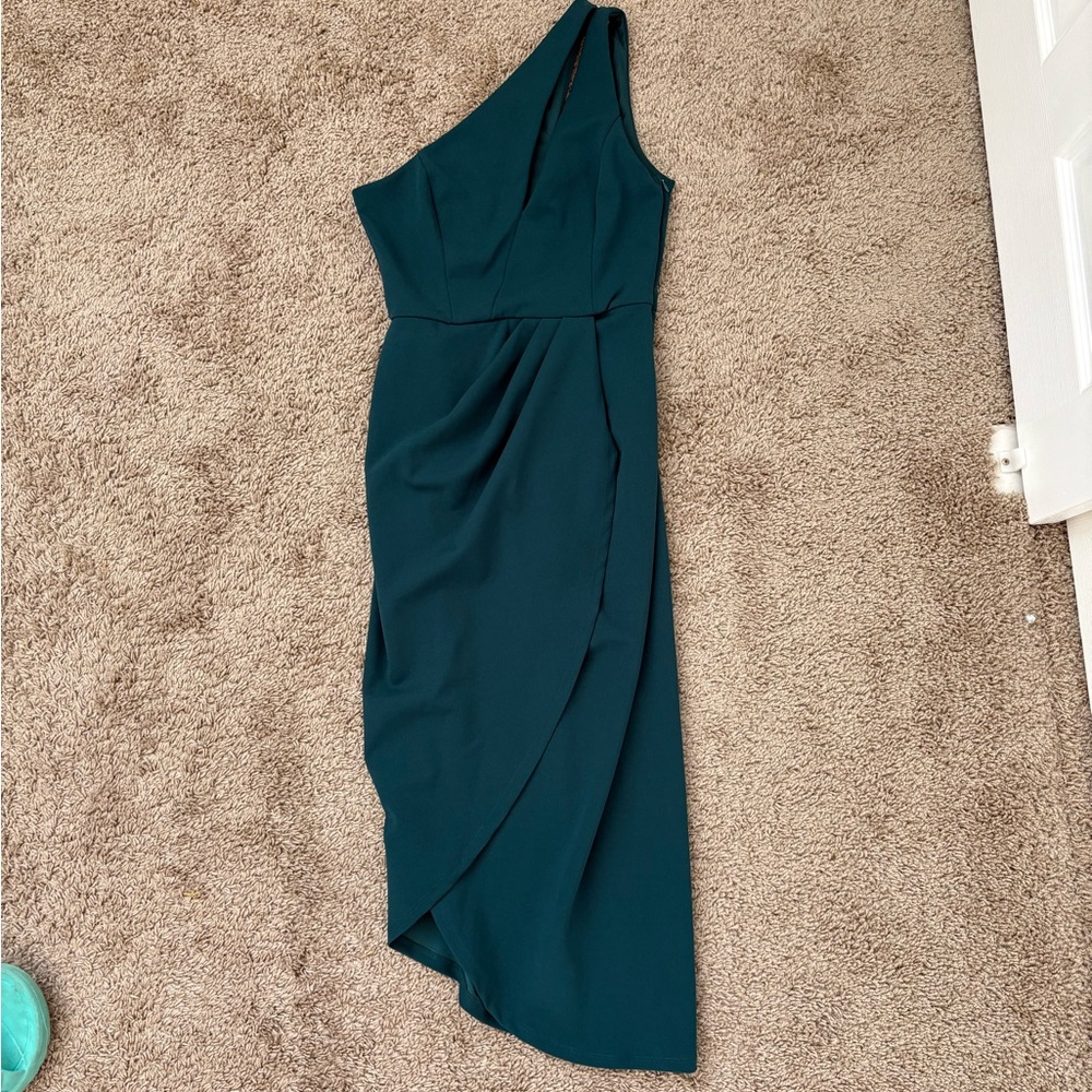Lulu's Emerald Green One-Shoulder Asymmetrical Dress